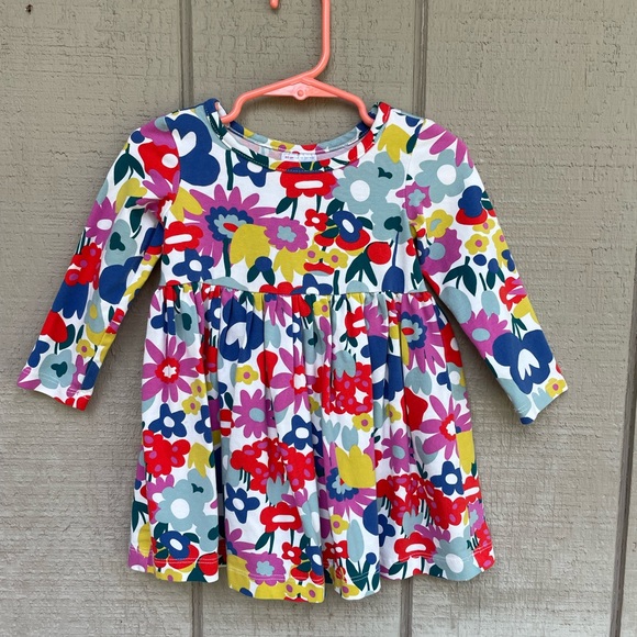 Floral Hanna Andersson Dress - Picture 2 of 3